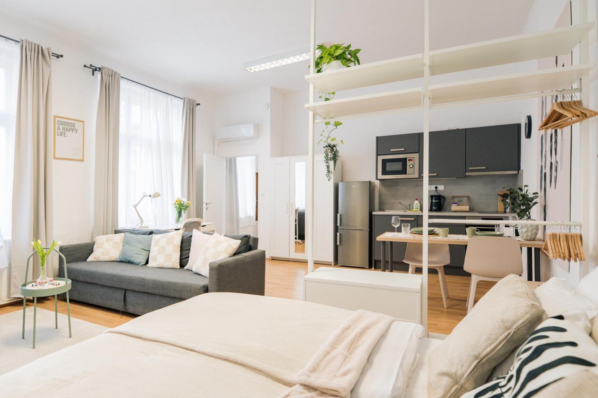 7 NIGHTS Apartments Dominikánské n. Brno Esterno foto