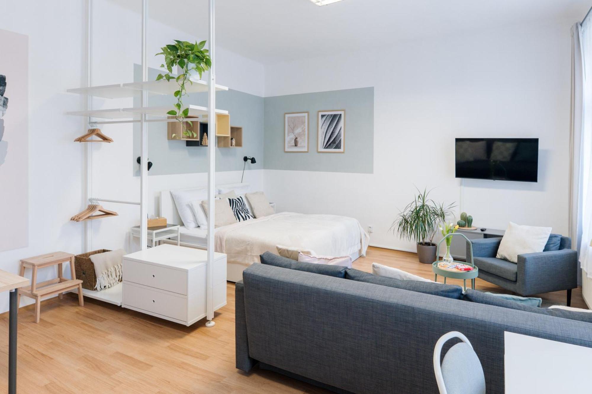 7 NIGHTS Apartments Dominikánské n. Brno Esterno foto
